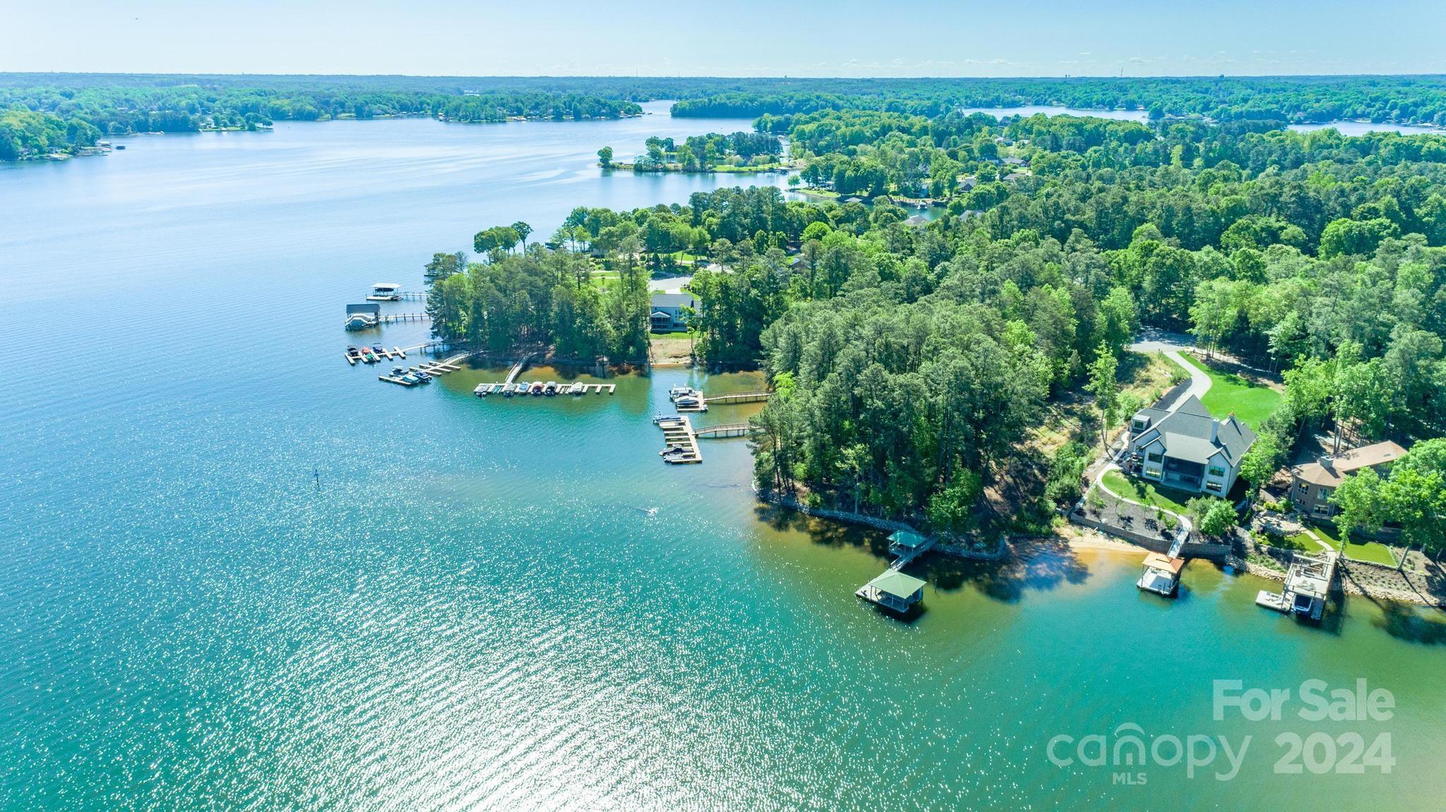 2471 Camelia Pointe Drive, Sherrills Ford, NC 28673