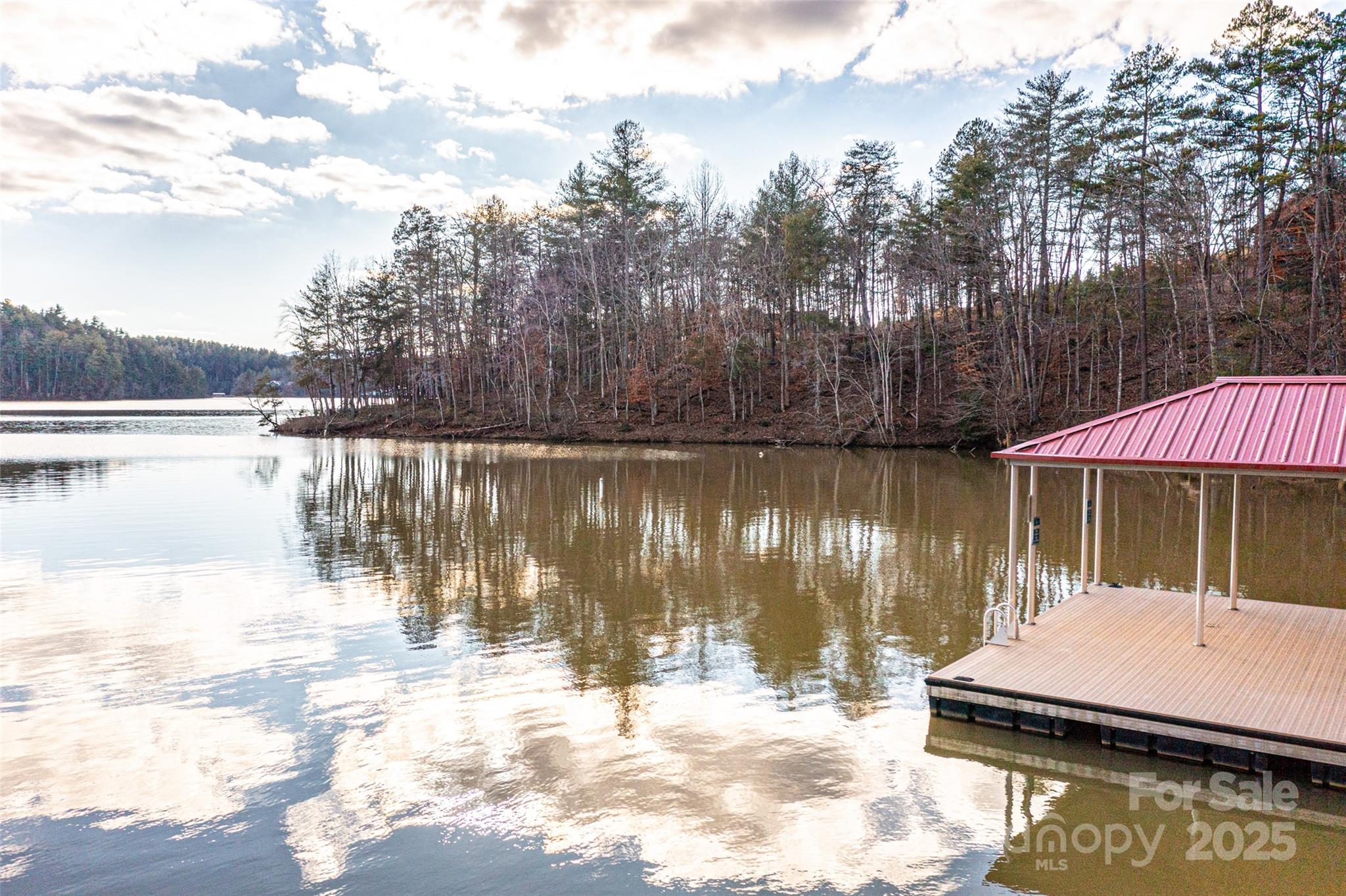 5883 Lake Ridge Court, Granite Falls, NC 28630