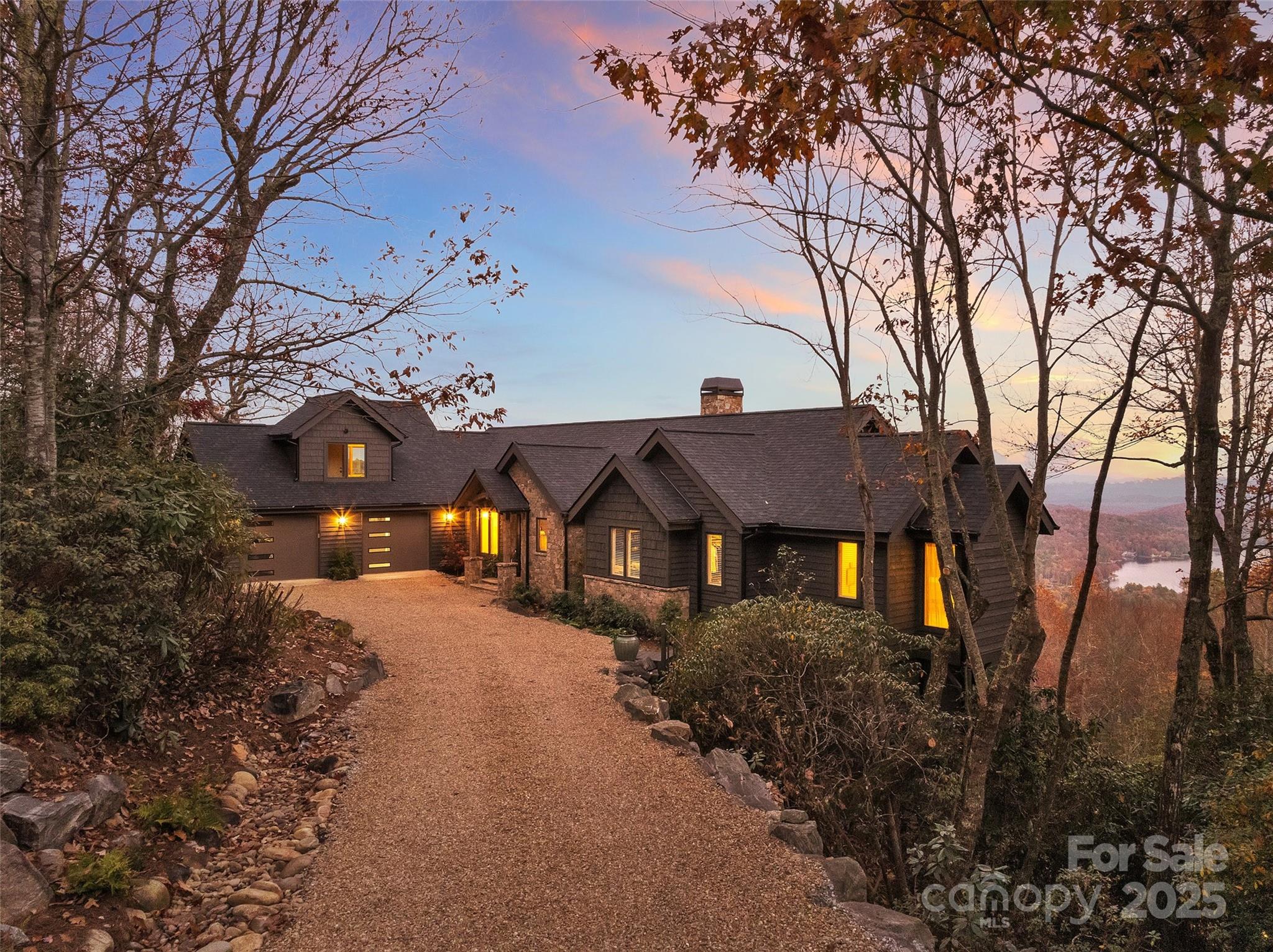 96 Moltz Court, Lake Toxaway, NC 28747