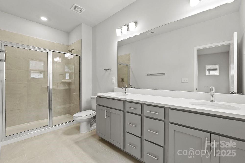 2314 Donnelly Hills Lane, Charlotte, NC 28262