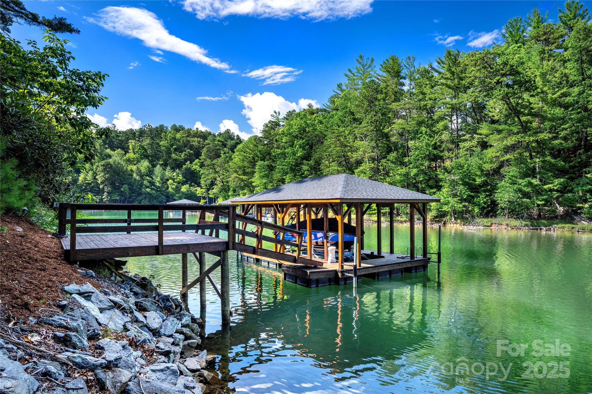 2126 Sycamore Drive, Nebo, NC 28761