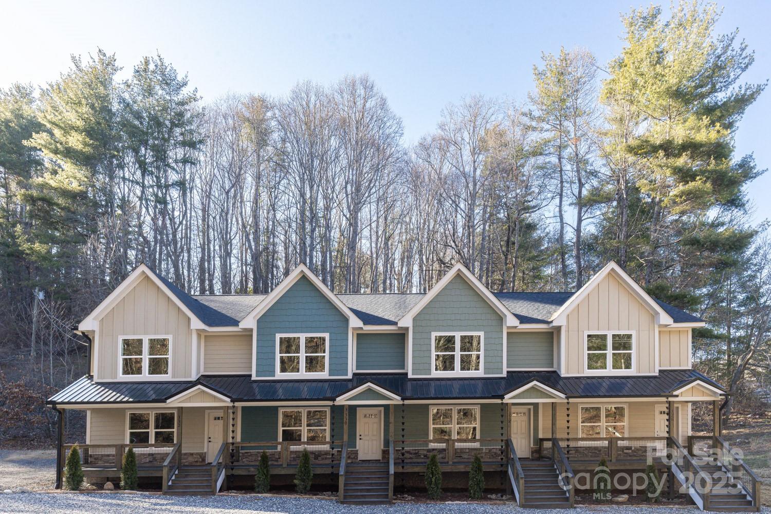 330 Bowditch Street, Burnsville, NC 28714