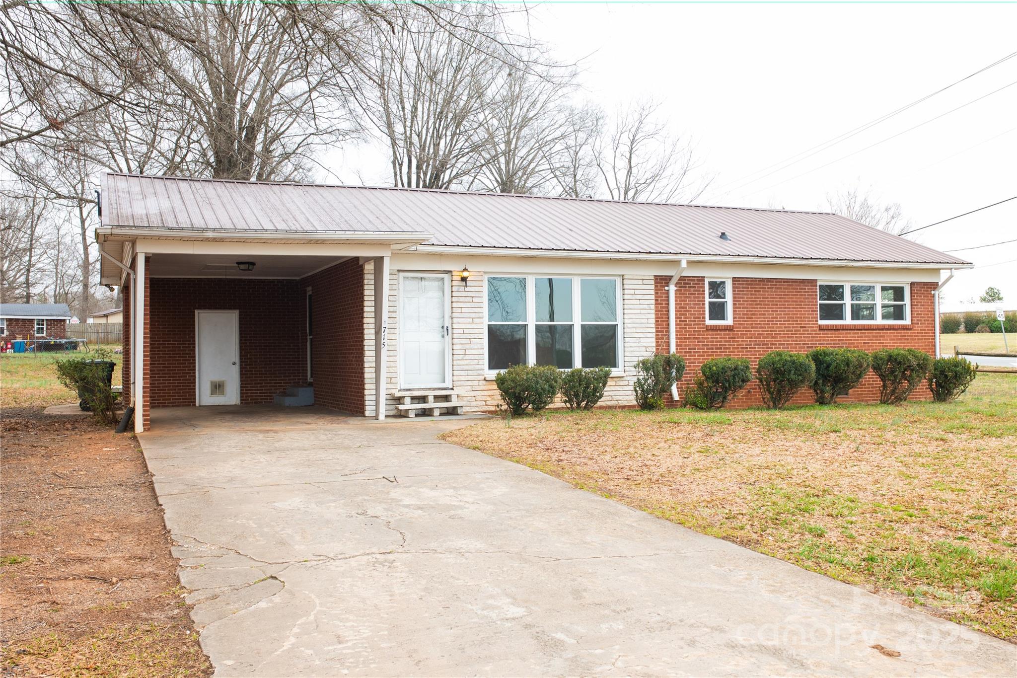 1715 Emmanuel Church Road, Conover, NC 28613