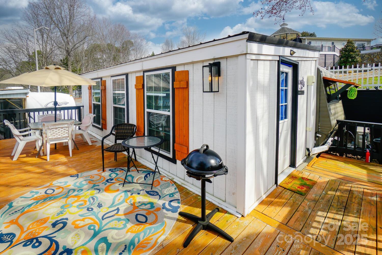 162 Dogwood Circle, New London, NC 28127