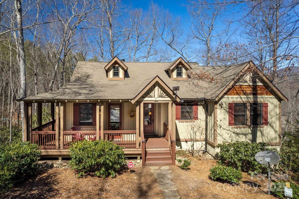 31 Whispering Falls Court, Tuckasegee, NC 28783