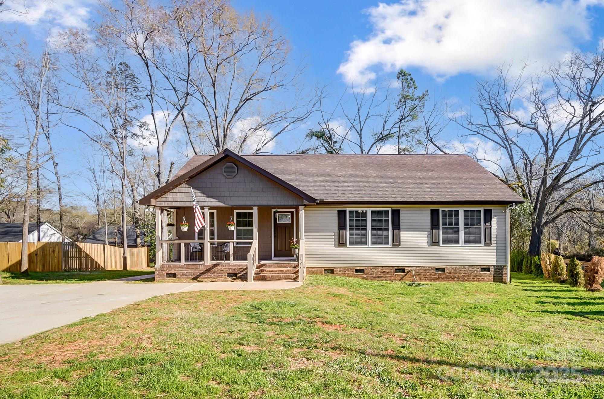 124 Washington Street, York, SC 29745