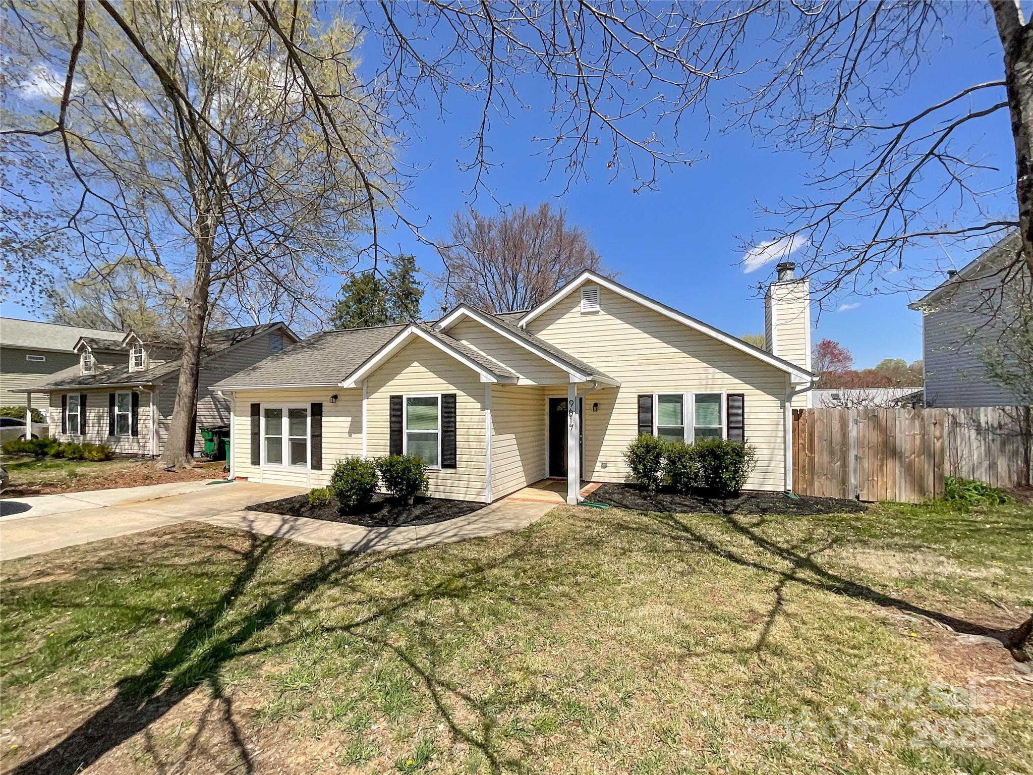 9617 Farmridge Lane, Matthews, NC 28105
