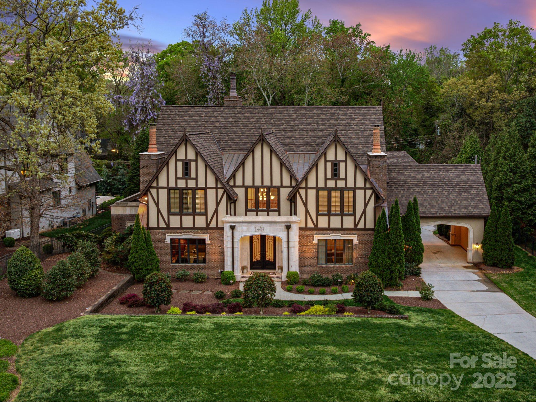 4400 Sharon View Road, Charlotte, NC 28226