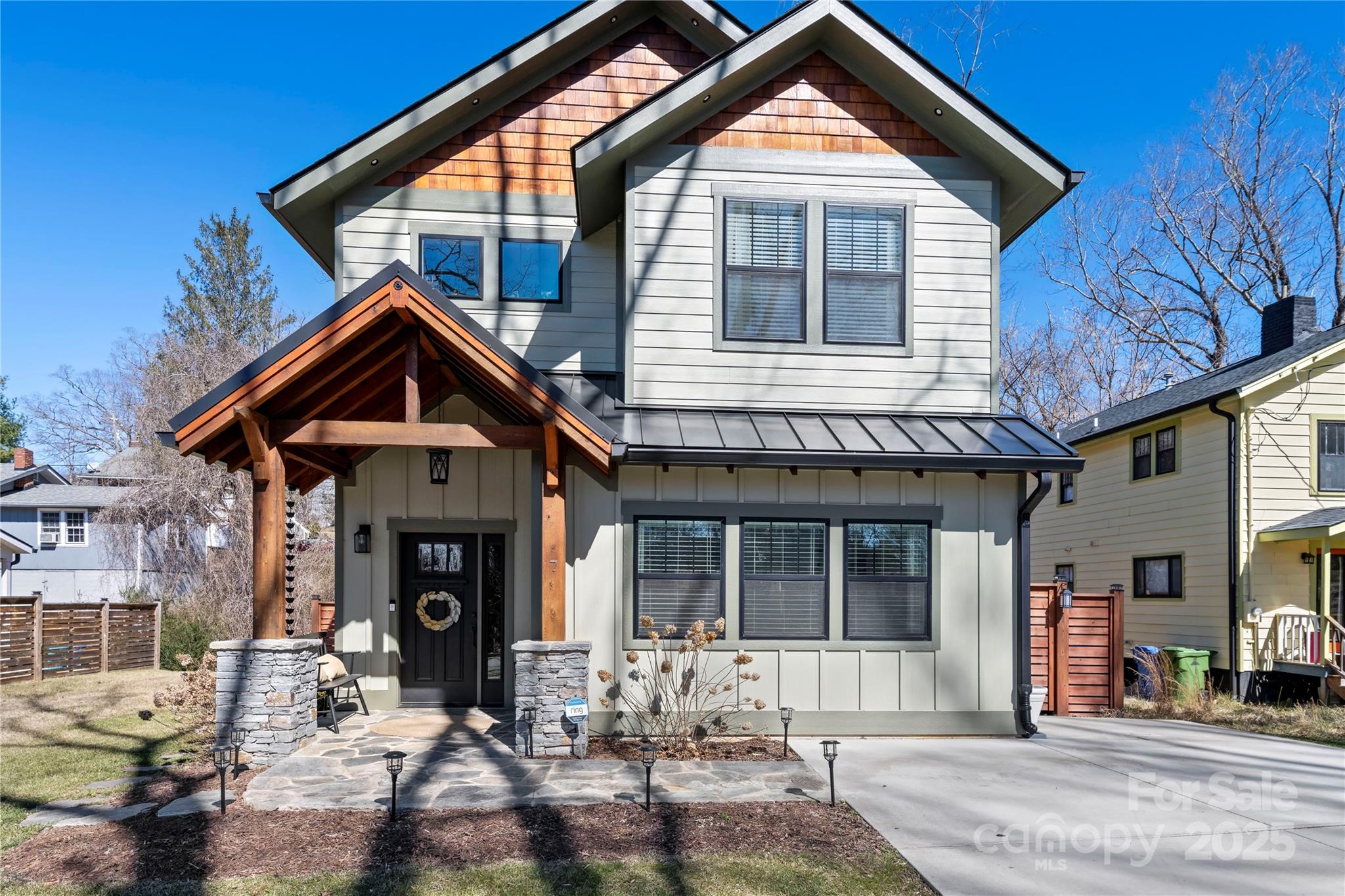 7 Acona Lane, Asheville, NC 28803