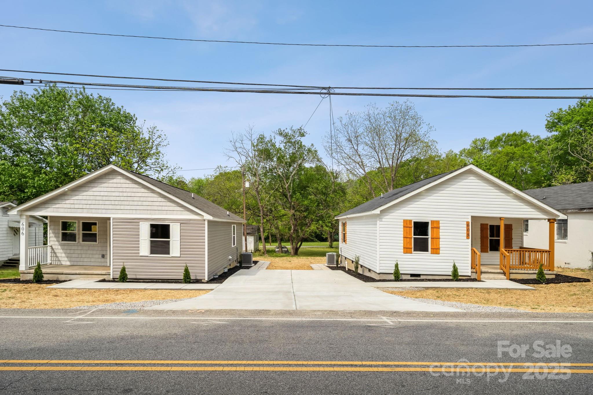 606 & 608 Hampton Road, Lancaster, SC 29720