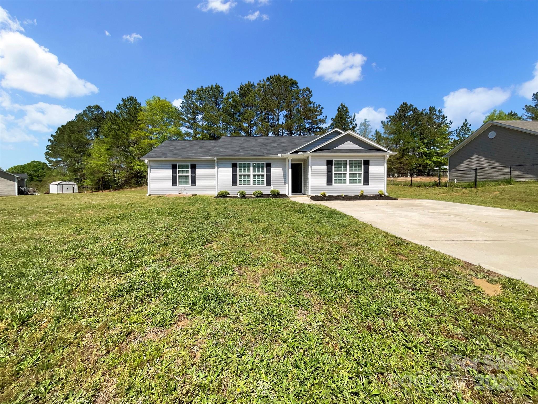 1399 Foxbrook Circle, Lancaster, SC 29720