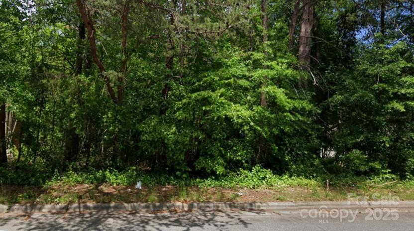 453 17th Avenue, Hickory, NC 28601