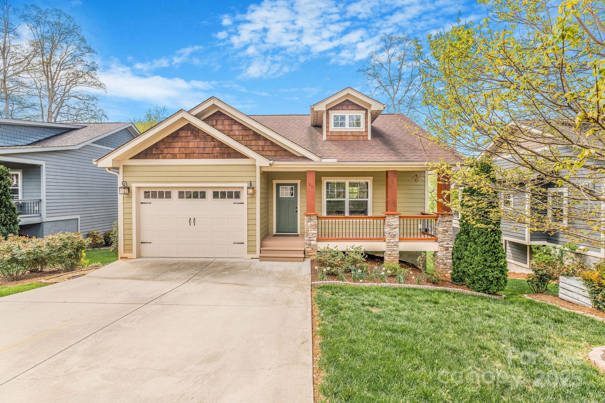 30 Asher Lane, Arden, NC 28704