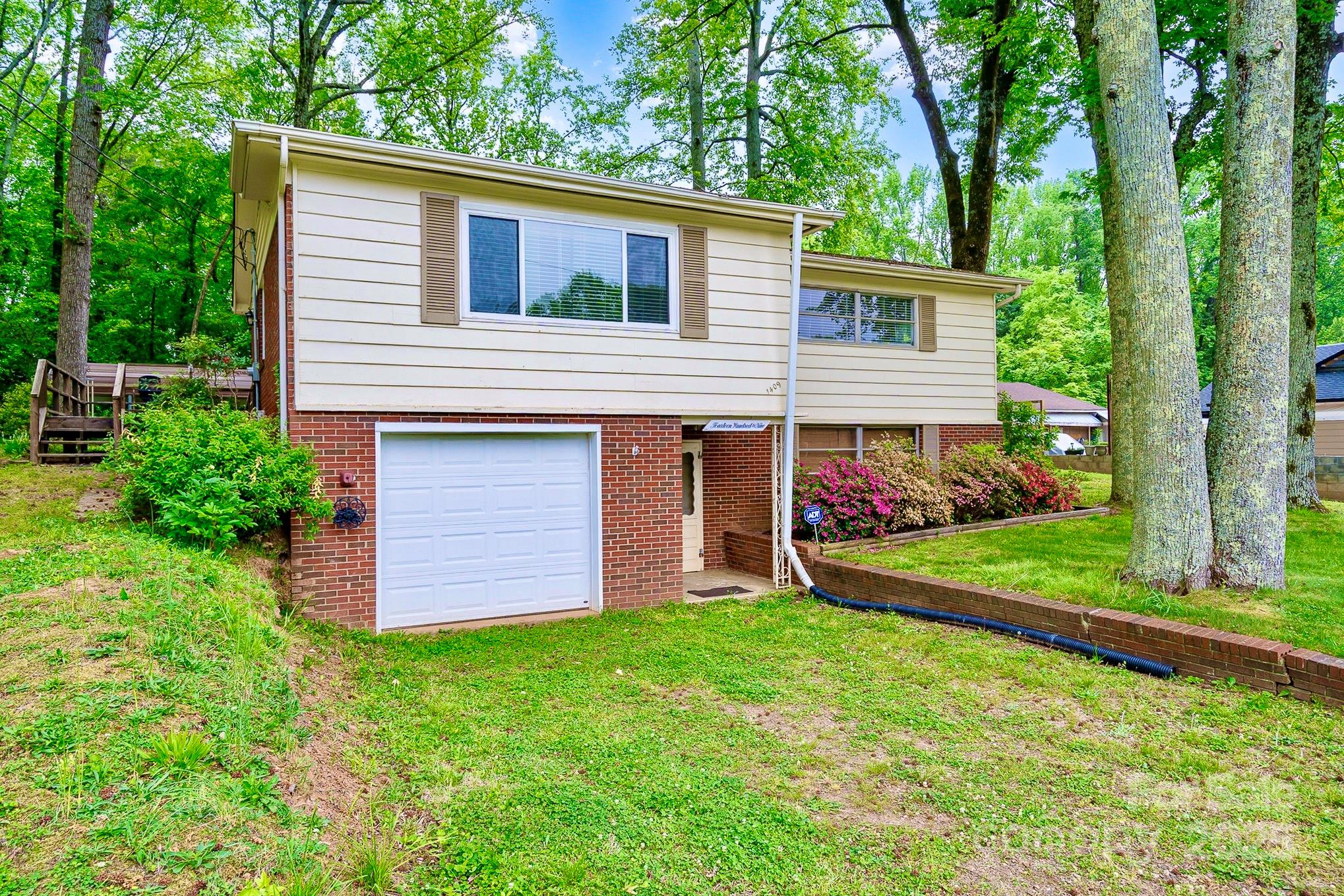 1409 Sherwood Drive, Kannapolis, NC 28081