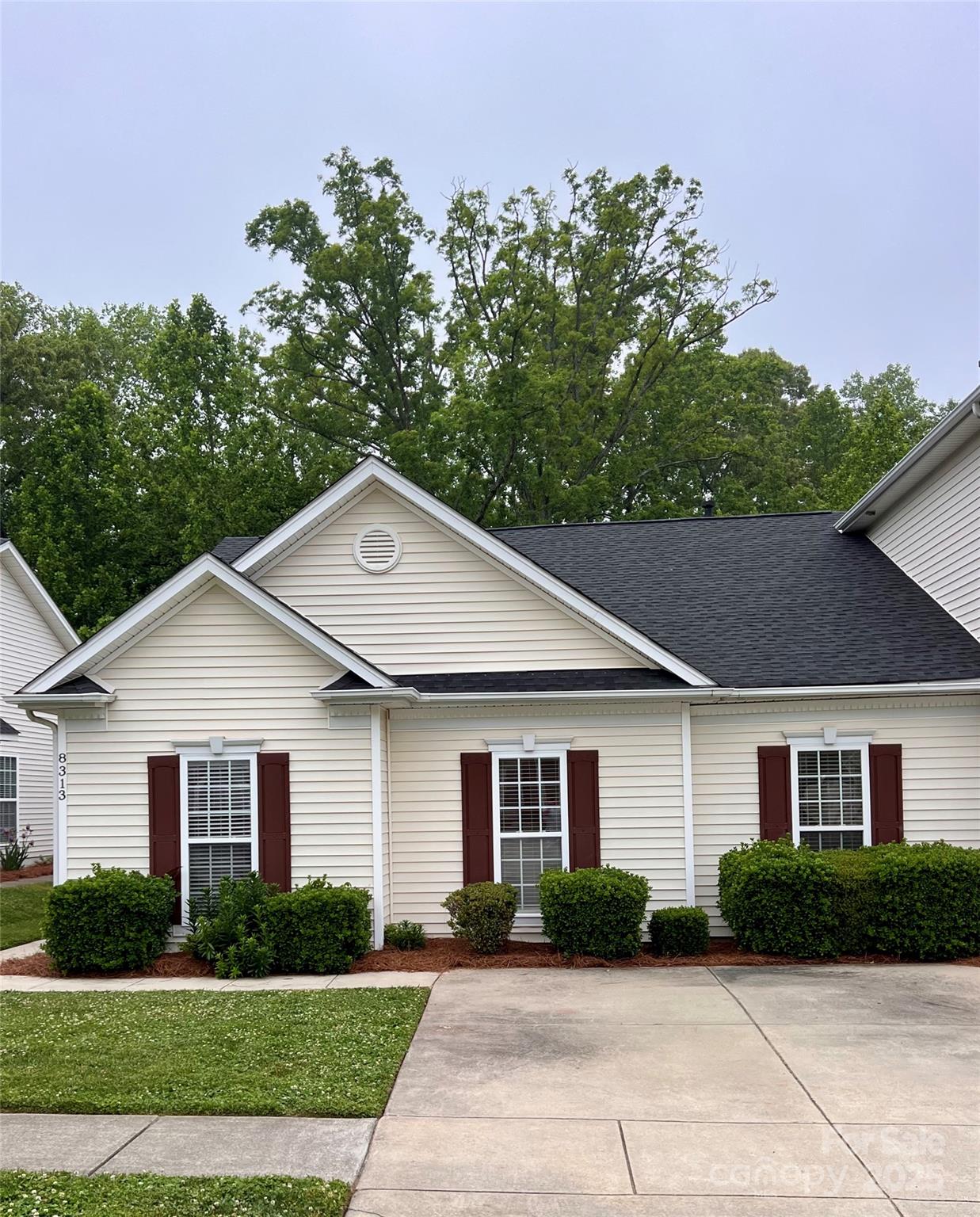 8313 Carob Tree Lane, Charlotte, NC 28215