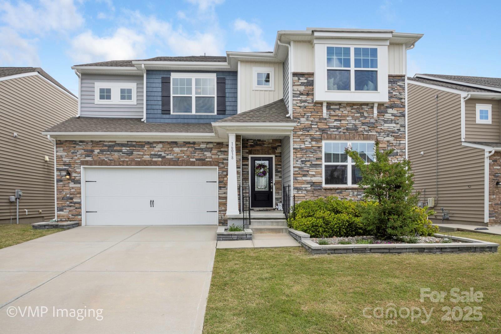 16038 Harbor Hill Drive, Charlotte, NC 28273