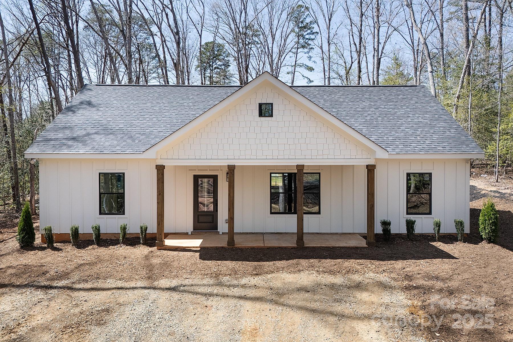 676 Chapel Hill Drive, Troy, NC 27371