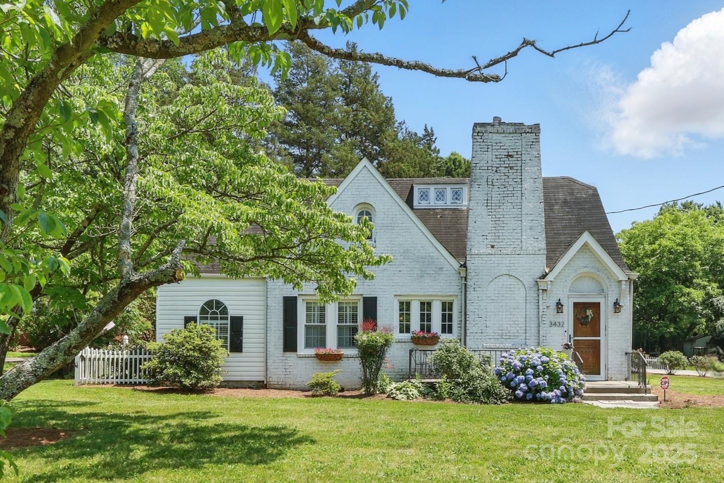 3432 Kernersville Road, Winston Salem, NC 27107