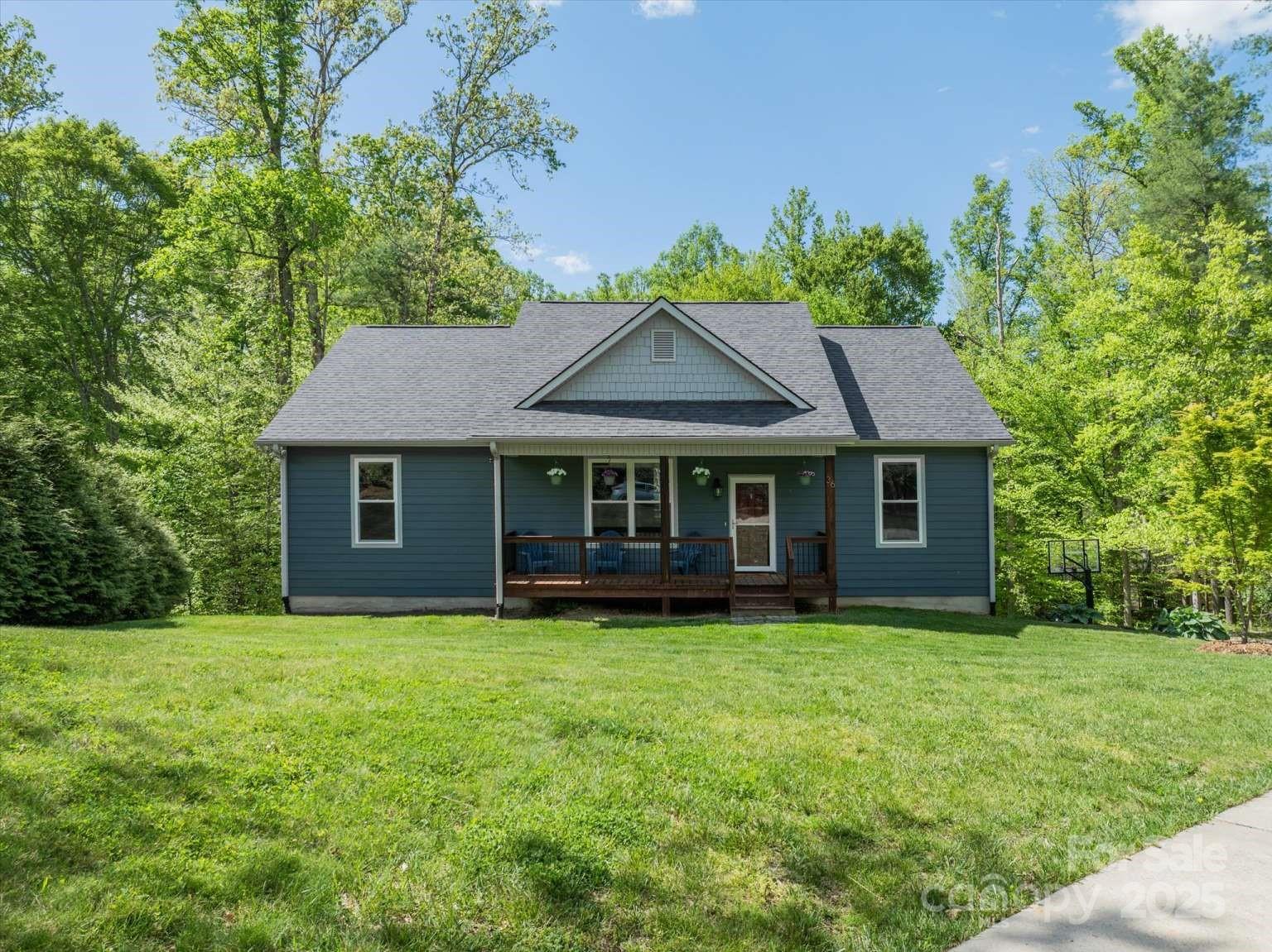 36 Nader Avenue, Weaverville, NC 28787