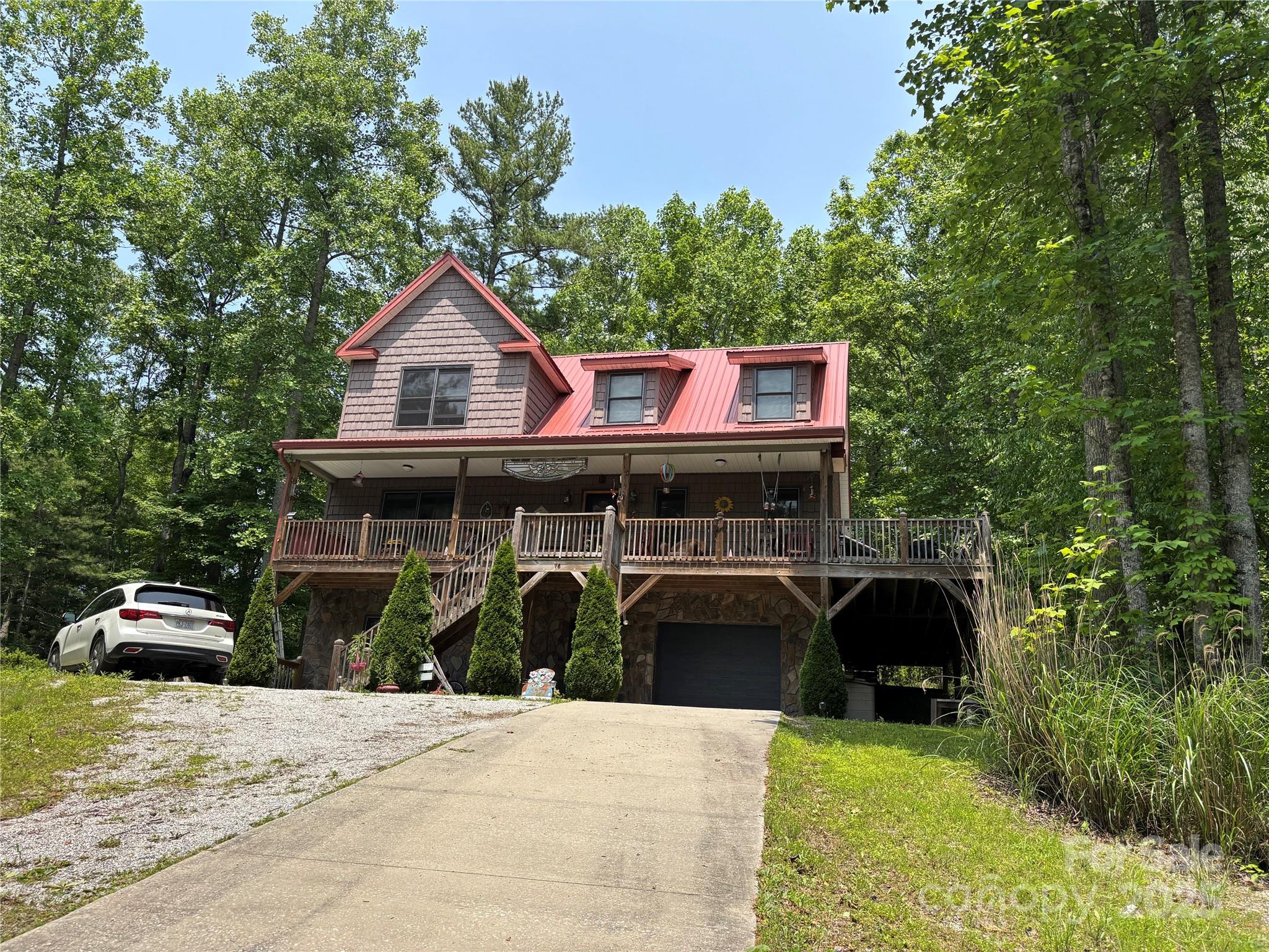 76 Six Springs Road, Spruce Pine, NC 28777