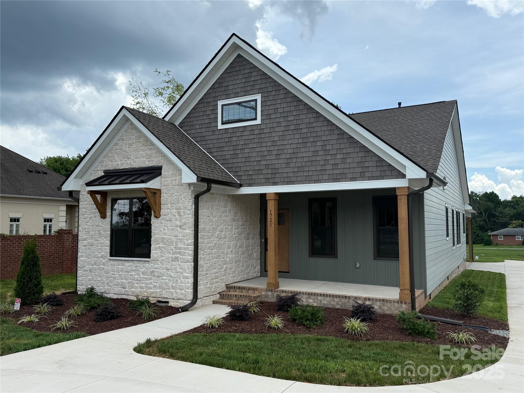 1721 S New Hope Road, Gastonia, NC 28054