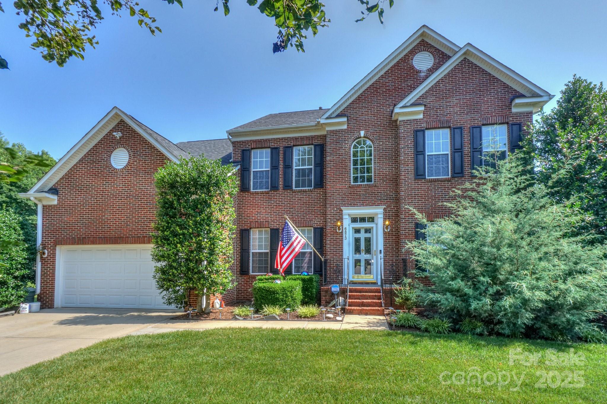 6873 Lakecrest Court, Denver, NC 28037