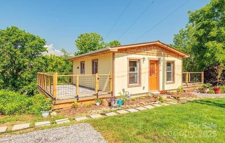 151 & 153 Vinewood Circle, Asheville, NC 28806