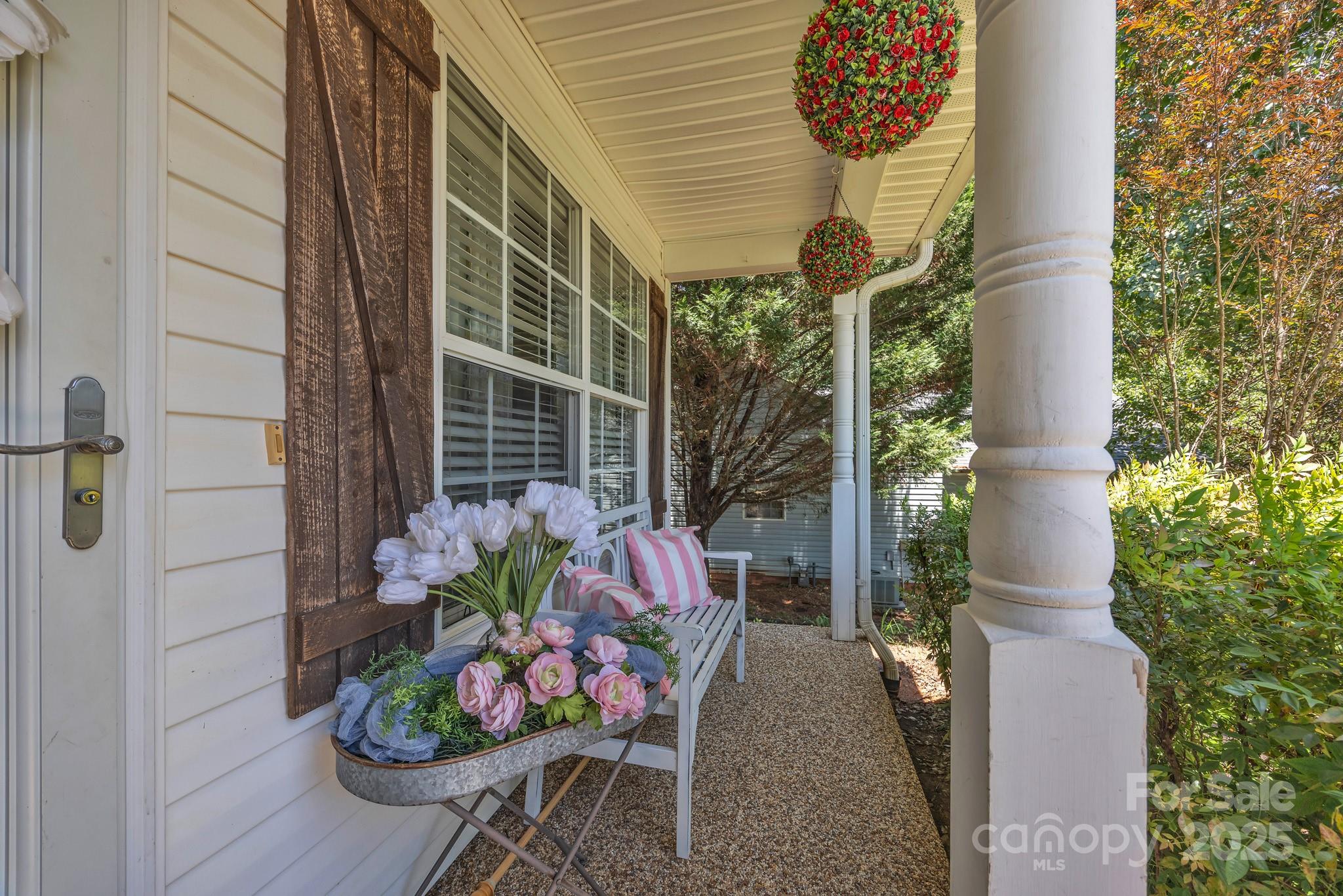 1912 8th Street, Hickory, NC 28602