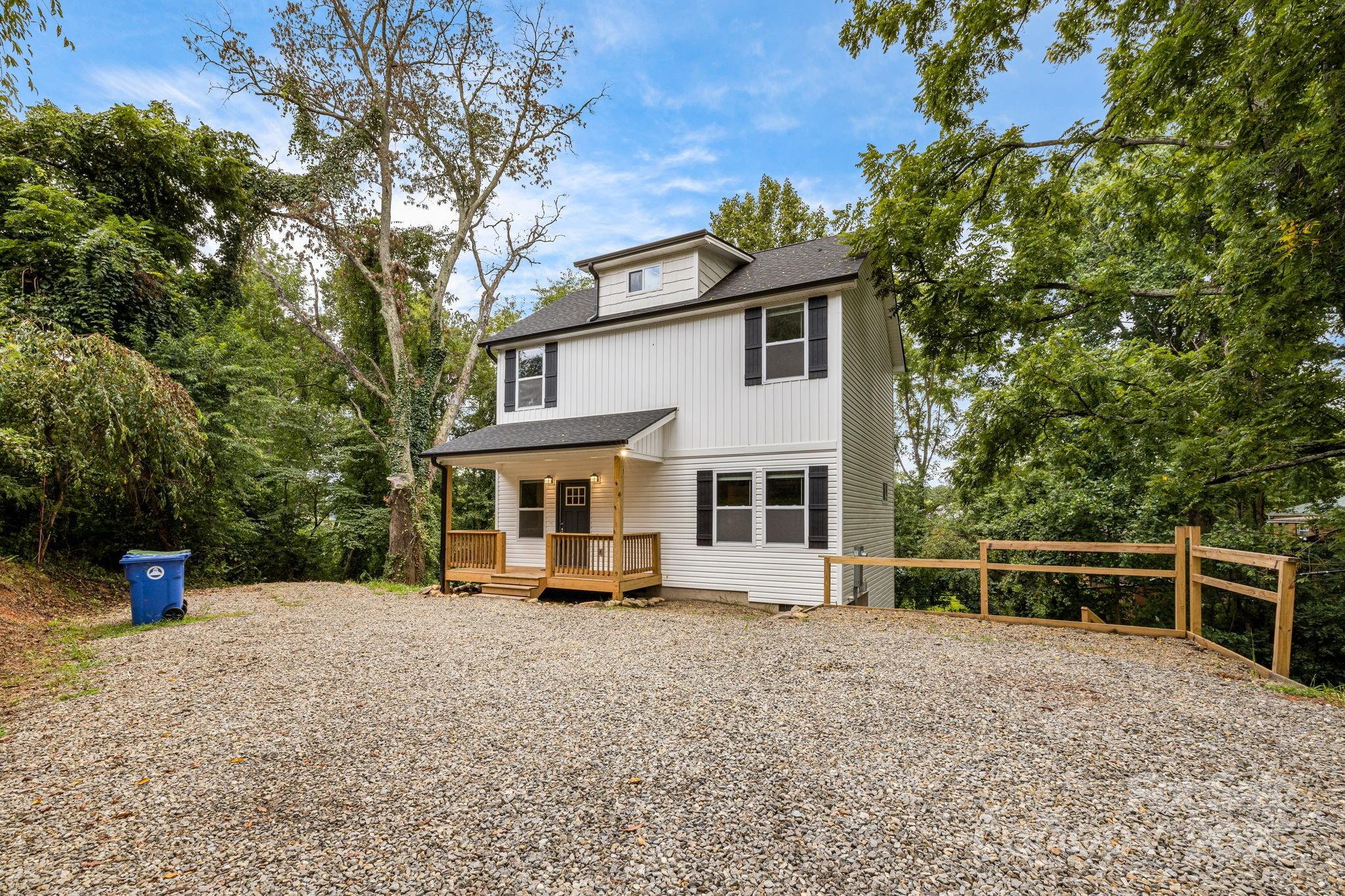 92 Moody Avenue, Candler, NC 28715