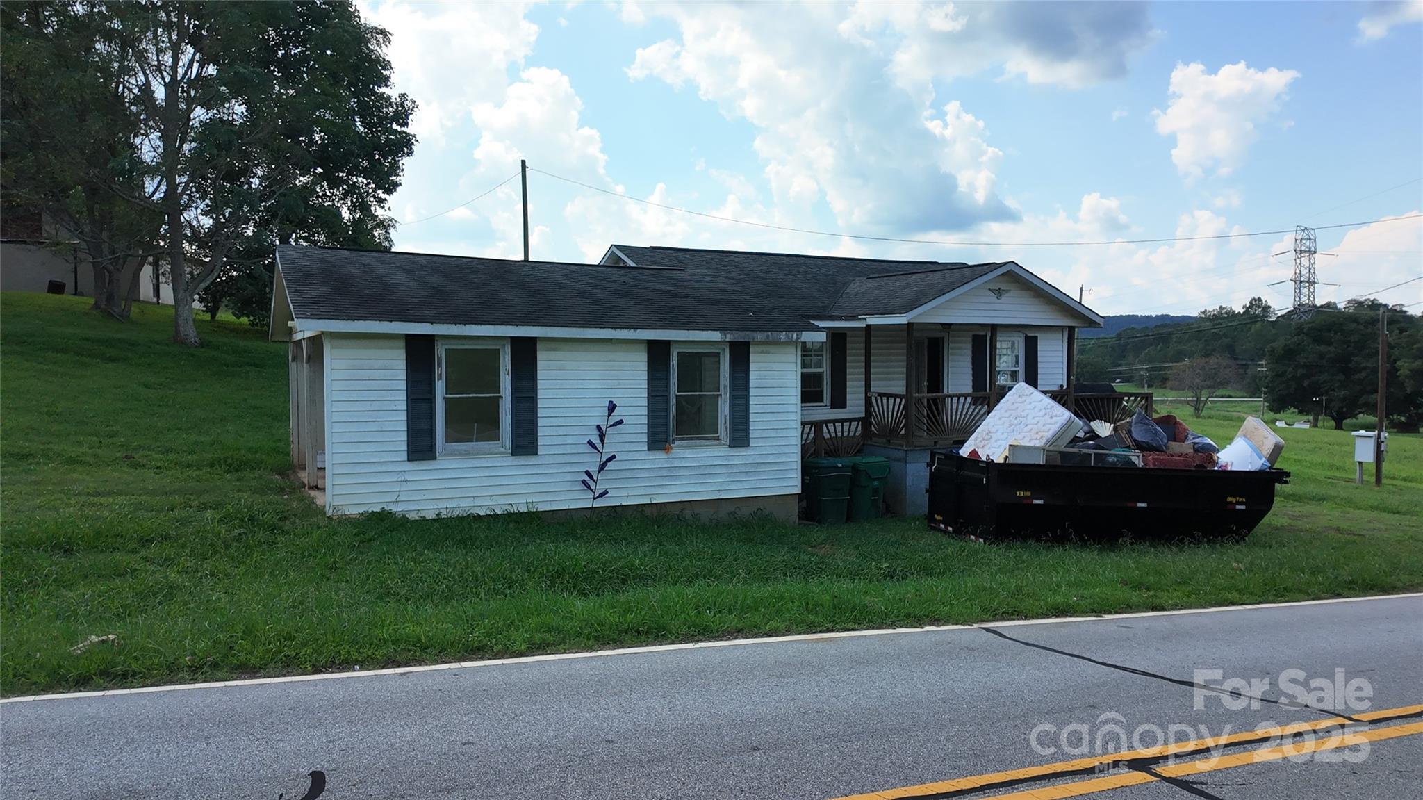 335 Eds Road, Blacksburg, SC 29702