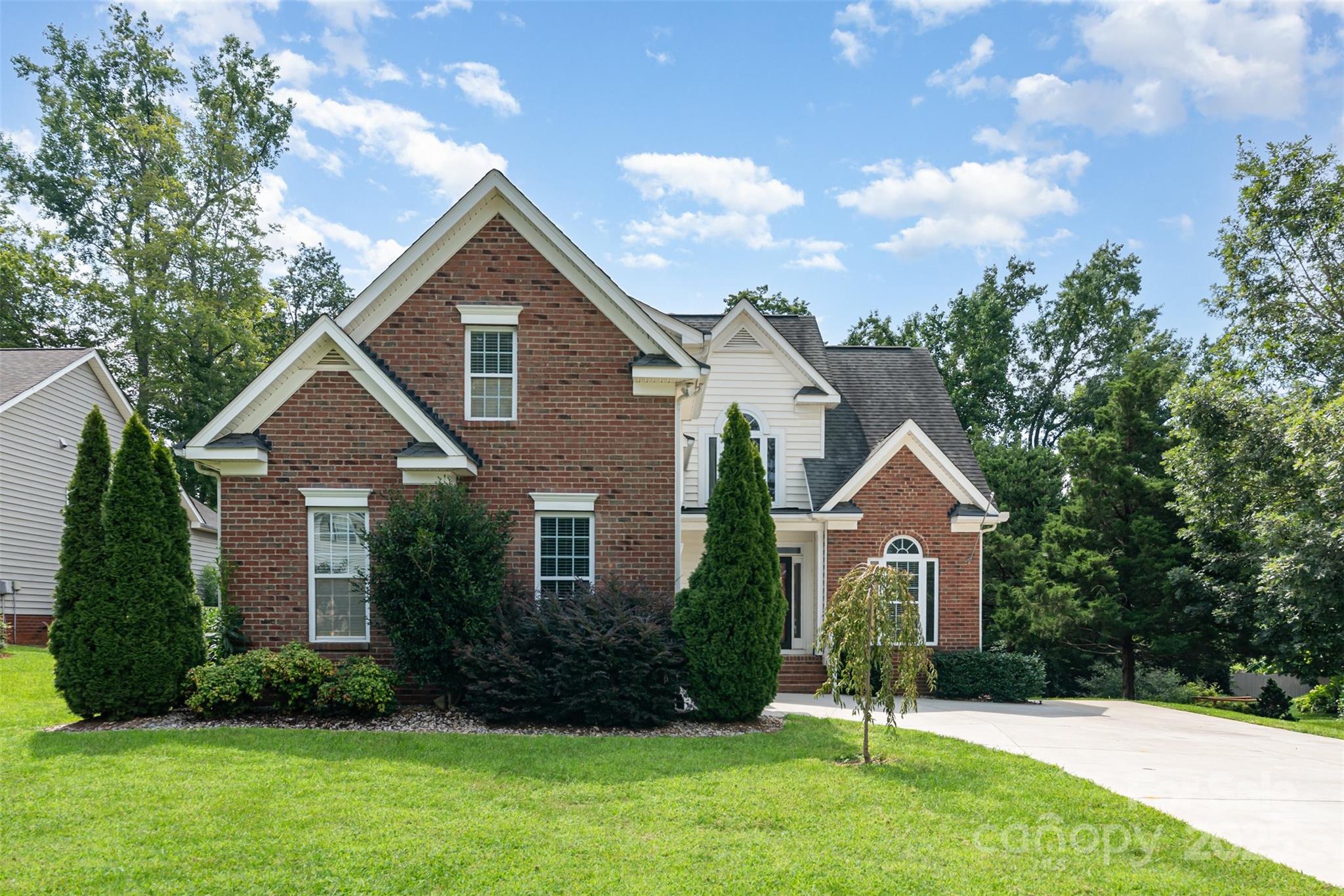 2746 Cameron Commons Way, Matthews, NC 28104