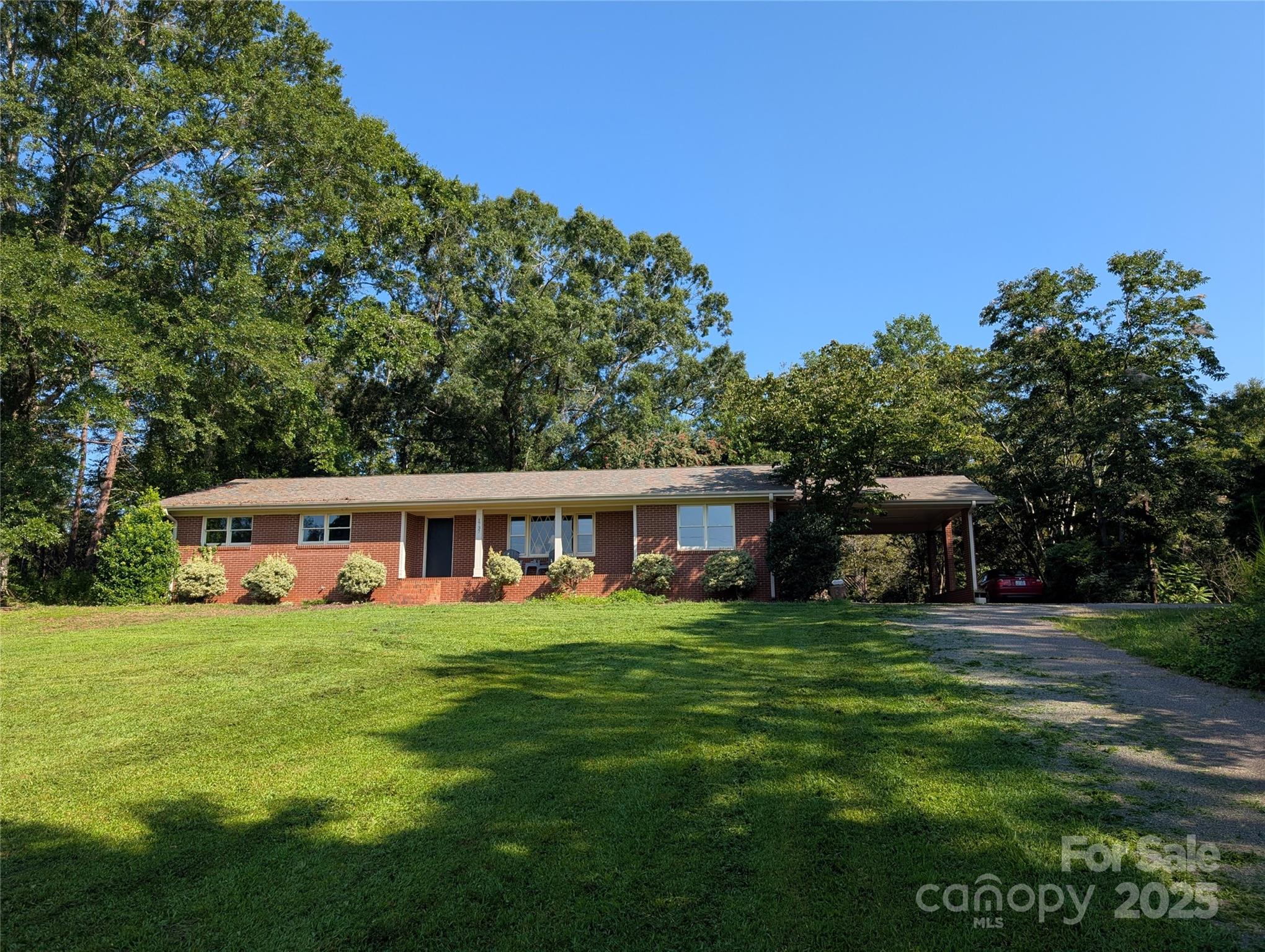1737 Whitesides Road, Forest City, NC 28043