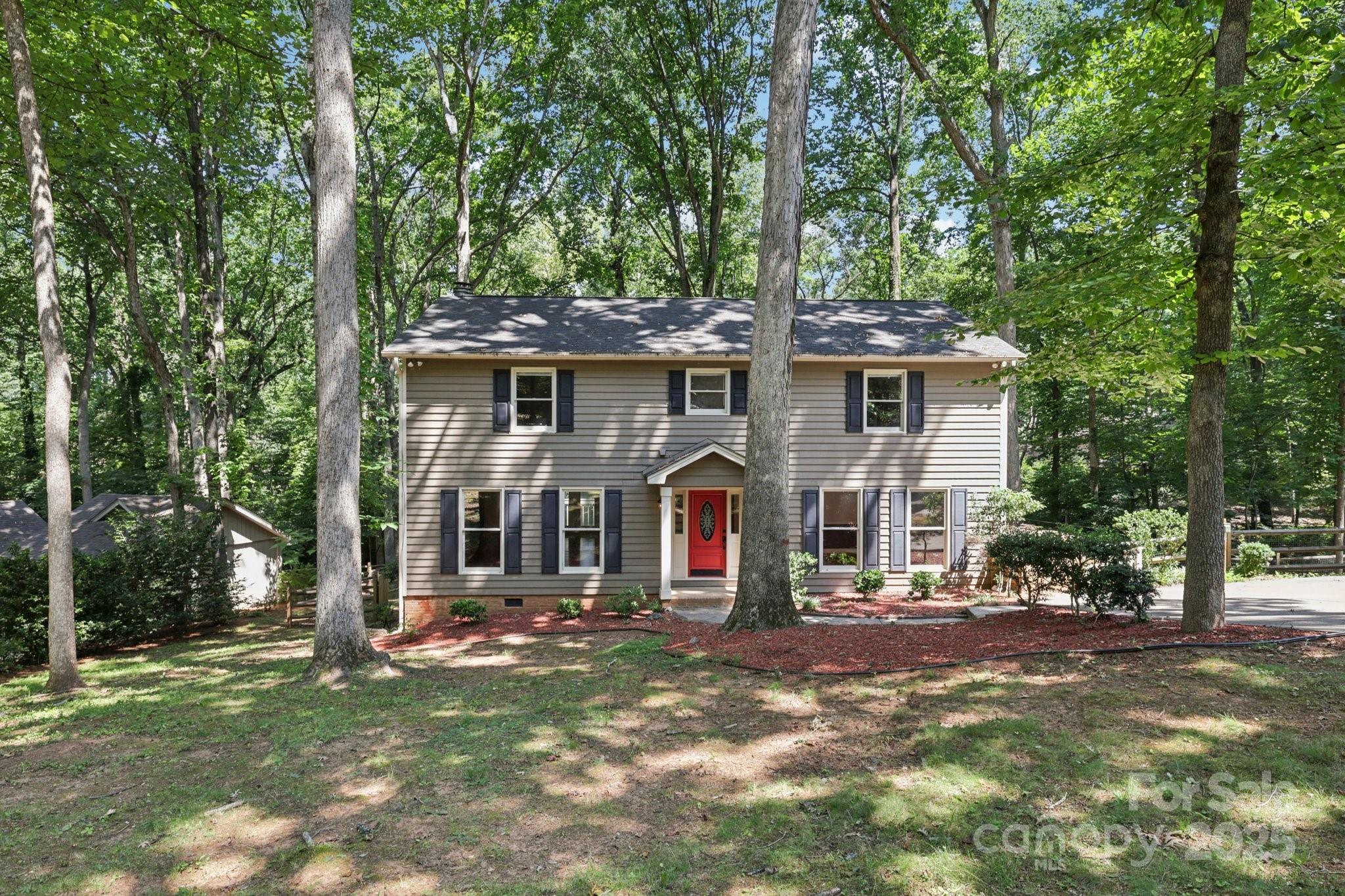 8 Hickory Ridge Court, Clover, SC 29710