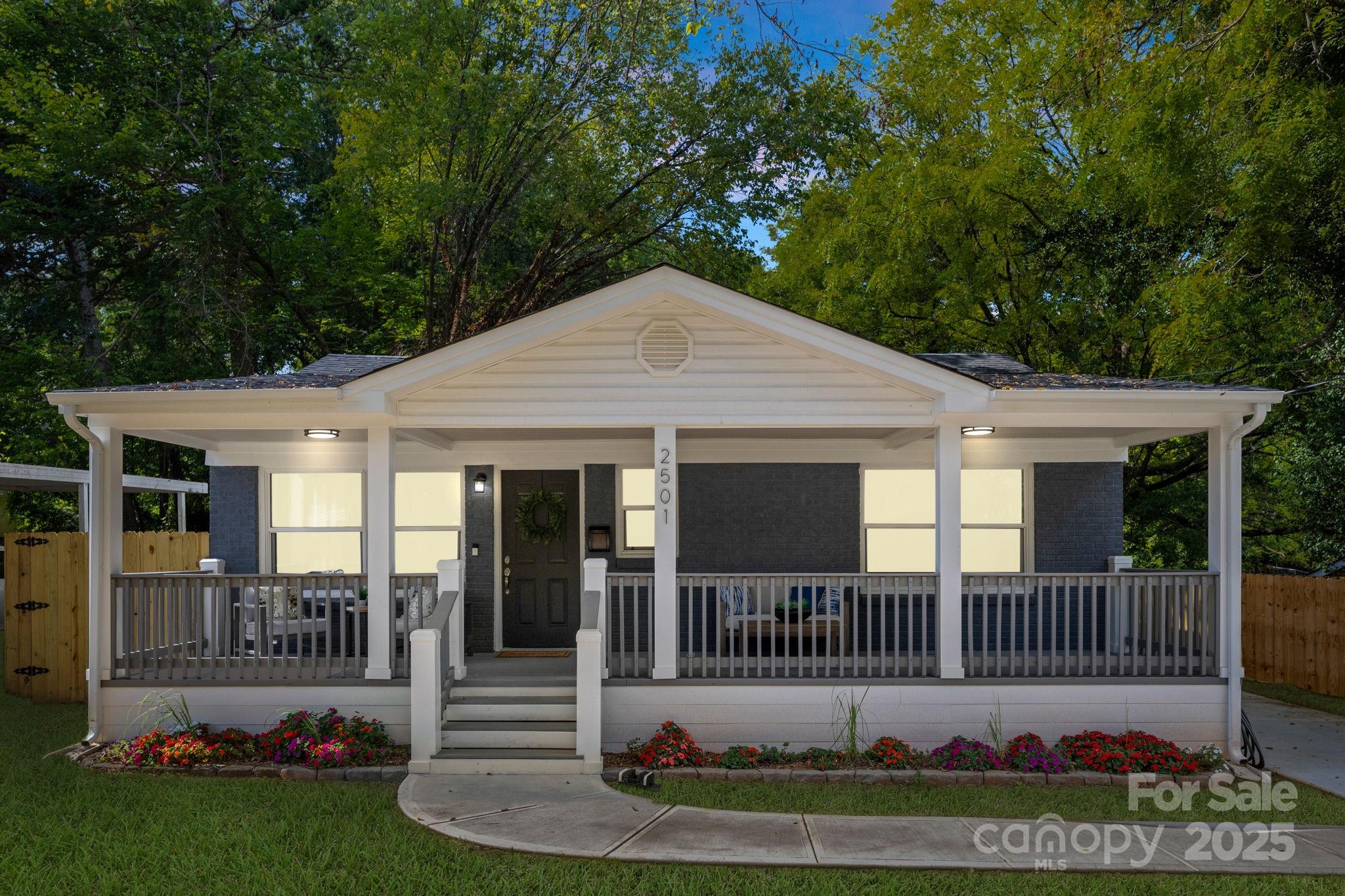 2501 Druid Hills Way, Charlotte, NC 28206